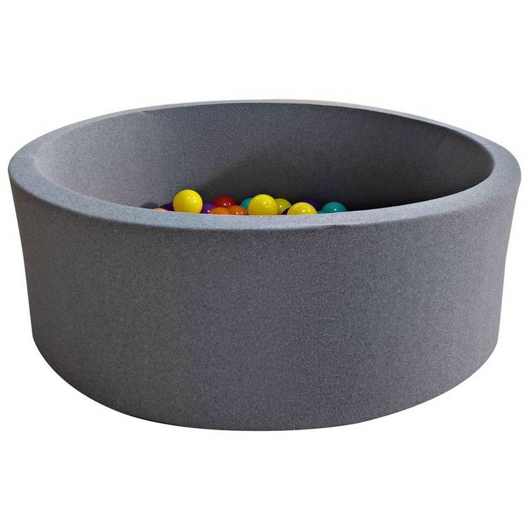 Chad Valley foam ball pit with 120 balls, imported from the UK