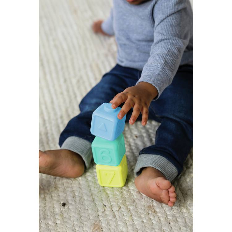 Infantino soft cubes 8 pack sensory toy, imported from the UK