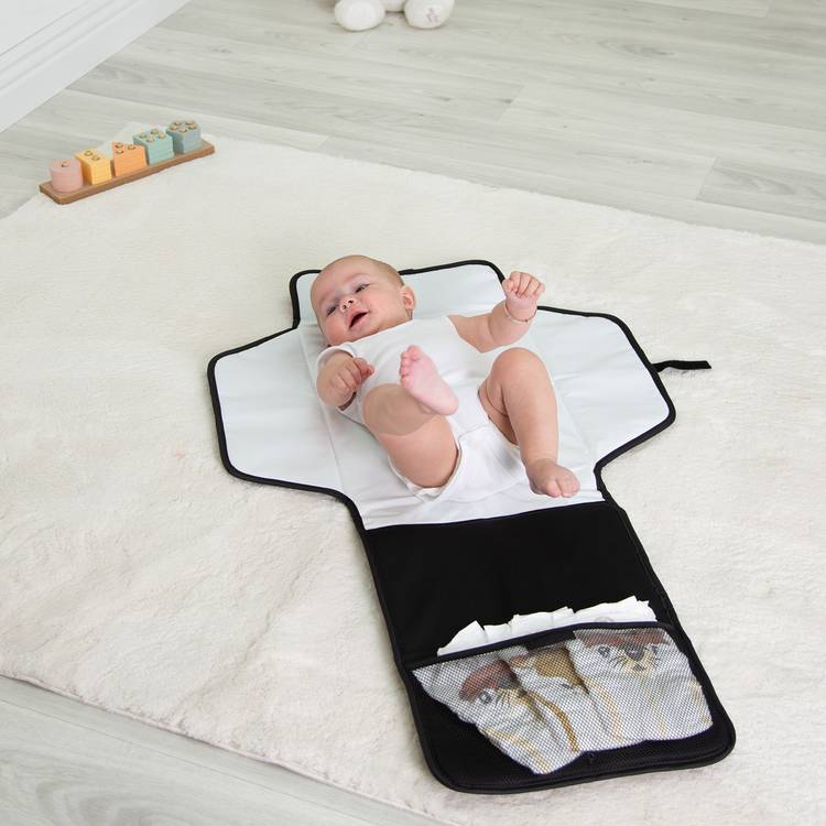 Red Kite On The Go changing mat travel bag, UK version