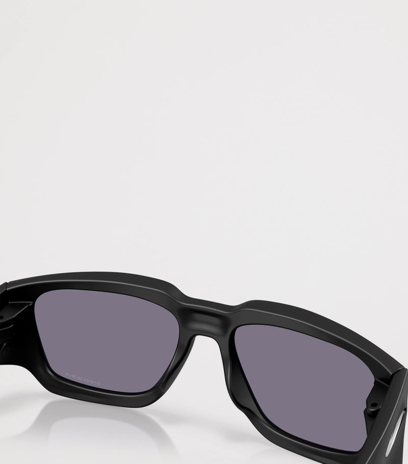 Oakley Instagator rectangle sunglasses (British brand)