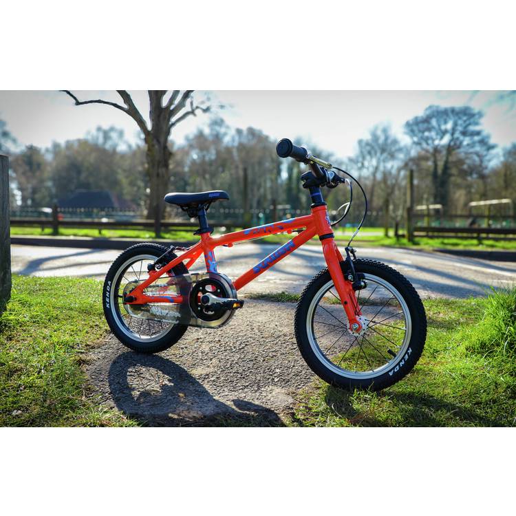 Squish 14 inch lightweight kids bike (British brand)