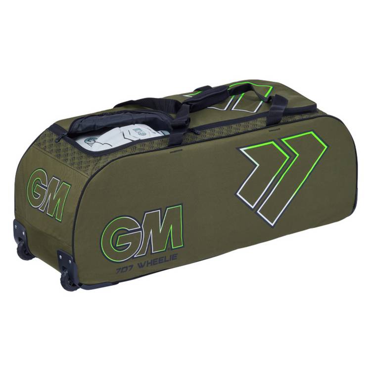 Gunn & Moore 707 wheelie cricket bag 92L - British product