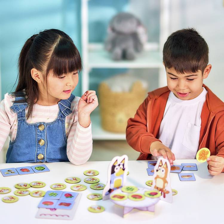 Orchard Toys Bluey Fancy Restaurant Game board game (British brand)
