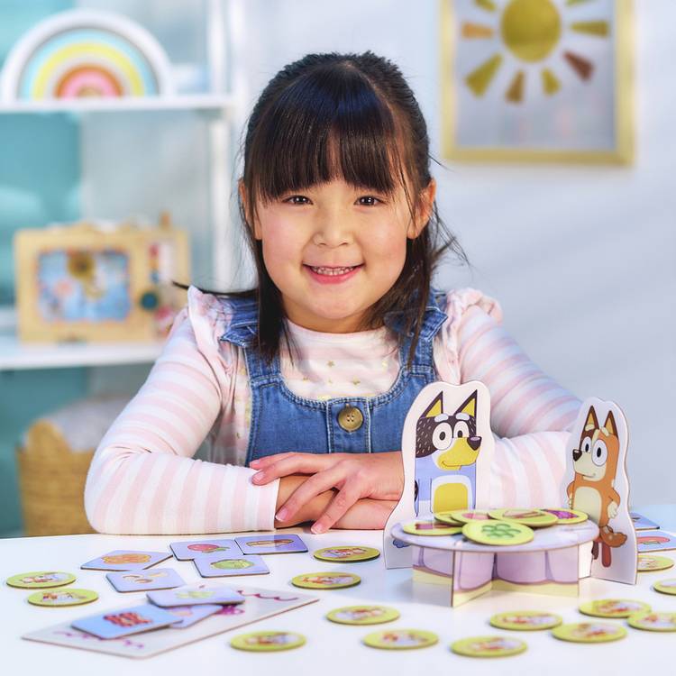 Orchard Toys Bluey Fancy Restaurant Game board game (British brand)