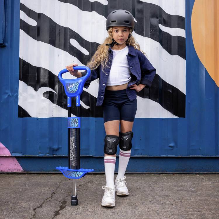 Xootz Wild Rider LED Pogo Blue Tiger outdoor toy, UK version