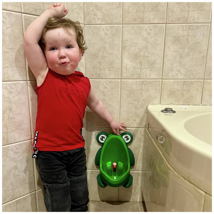 Dreambaby Peepod potty urinal with spinning target (British brand)