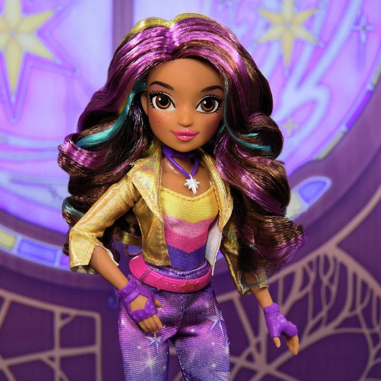 Unicorn Academy Sophia Refresh Fashion Doll 24cm (British brand)