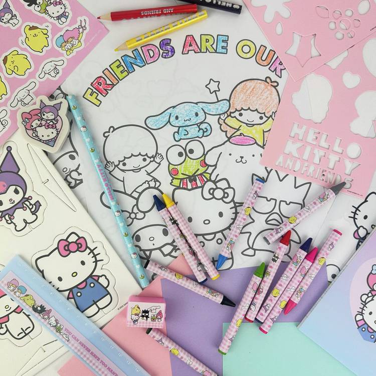 Hello Kitty large art colouring set with sheets and notepad - British product