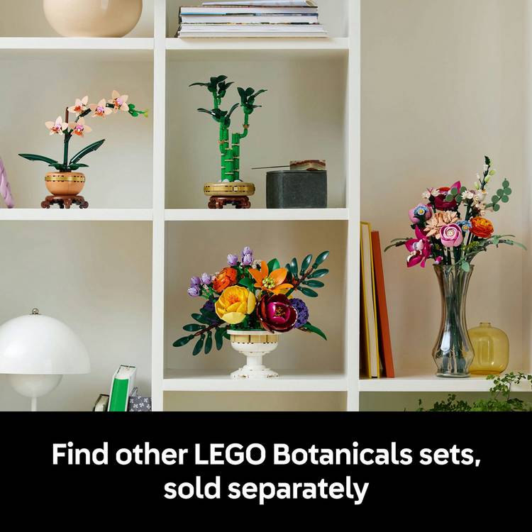 LEGO Botanicals Flower Arrangement building set 1161 pieces, imported from the UK