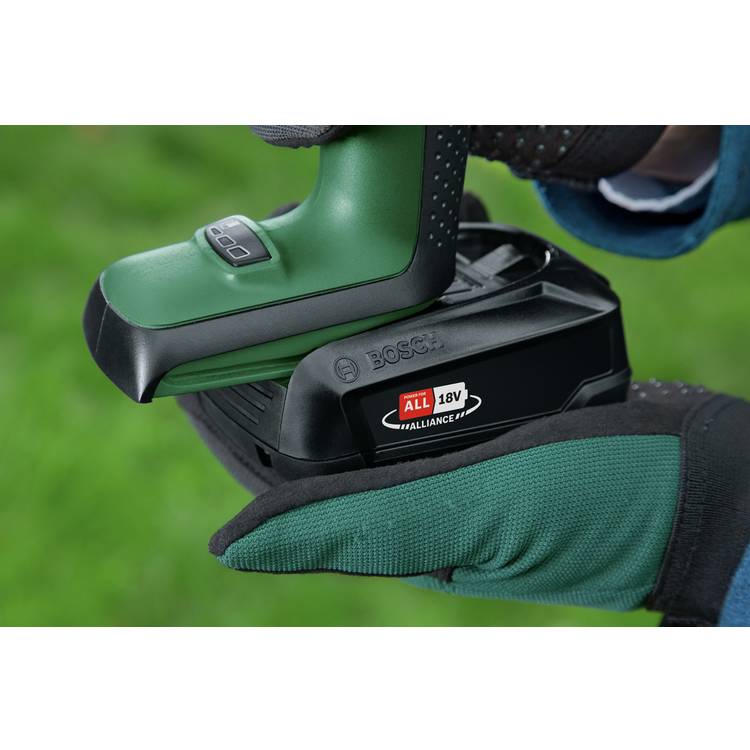 Bosch KEO cordless saw 18V 80mm cutting capacity - British product
