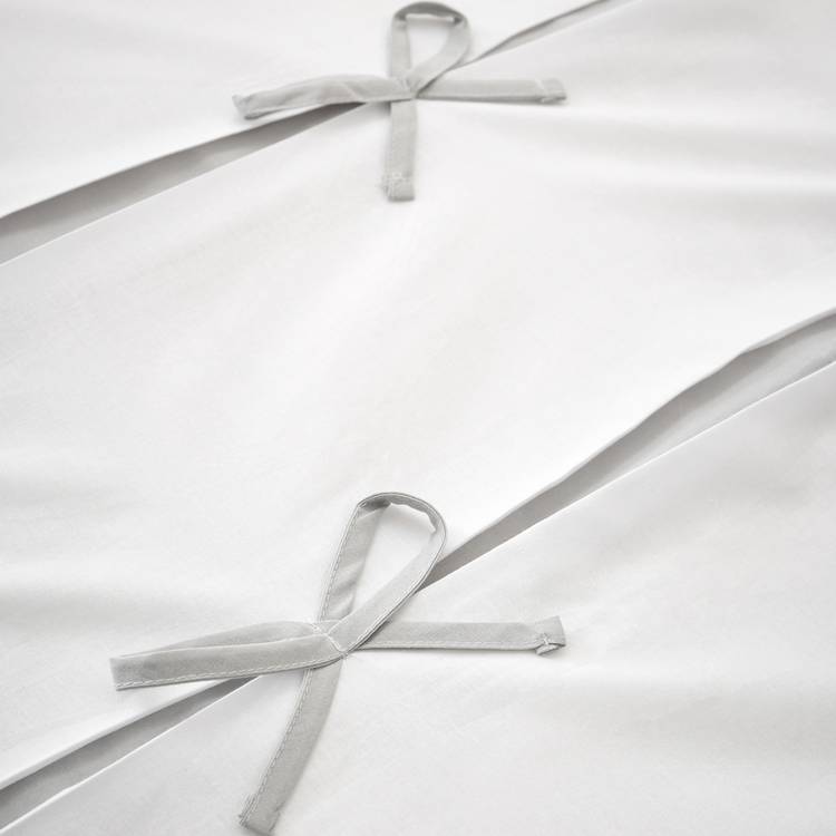Catherine Lansfield Milo Bows white bedding set double - British product