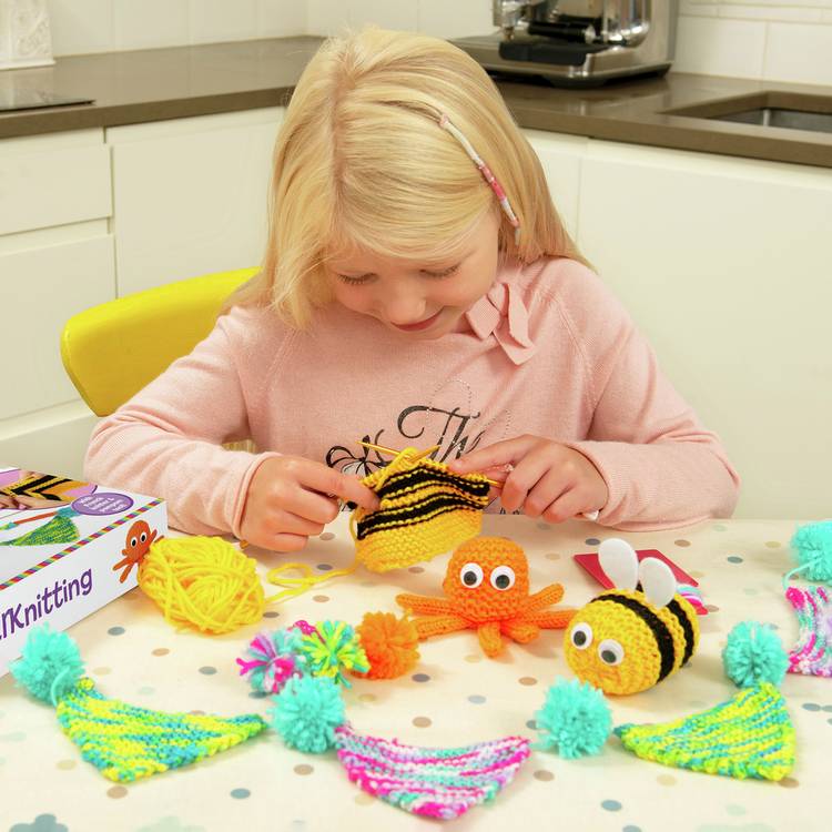 Galt first knitting craft kit for children, UK version