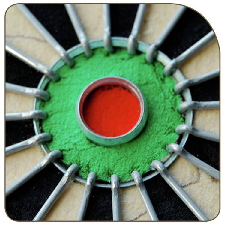 Winmau Masters bristle dartboard 45.4cm - British product