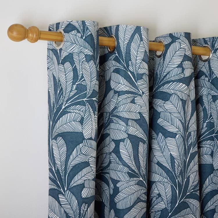Habitat blackout curtains leaf pattern blue 117x137cm - British product