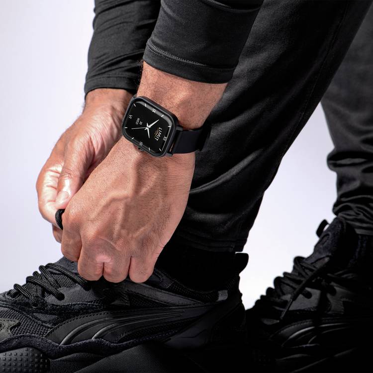 Limit smart watch with black silicone strap (British brand)