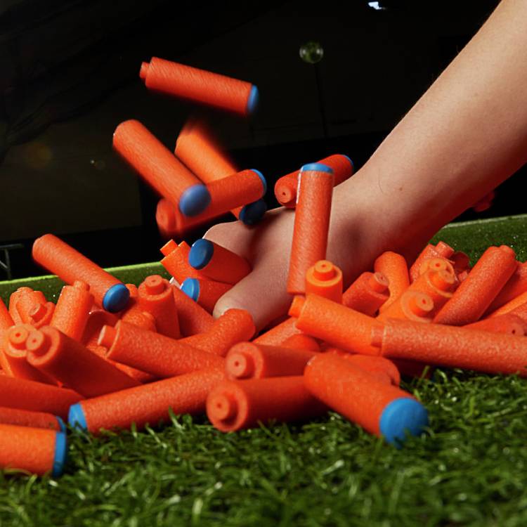 Nerf N Series Pinpoint blaster with 18 N1 darts - British product