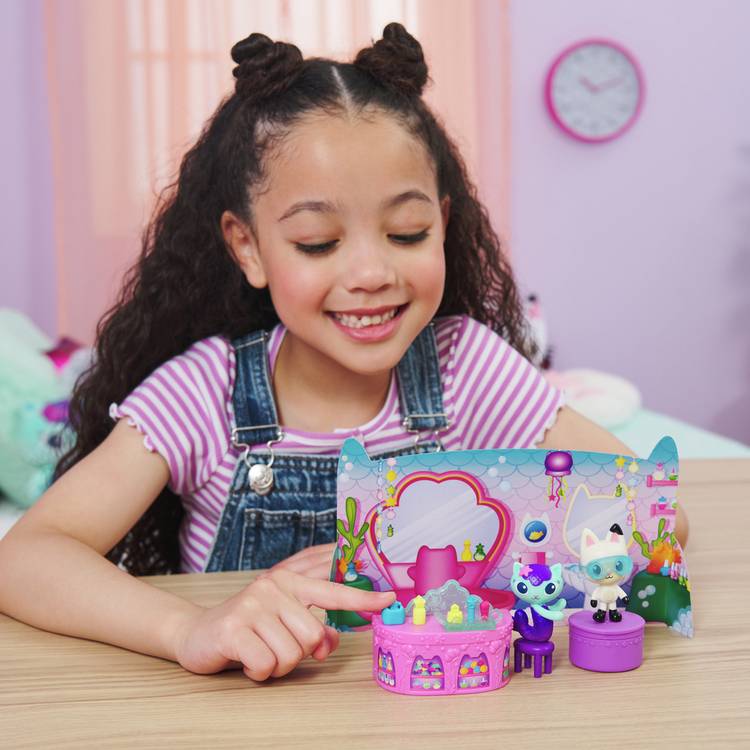Gabby's Dollhouse Spa Celebration Set playset - British brand