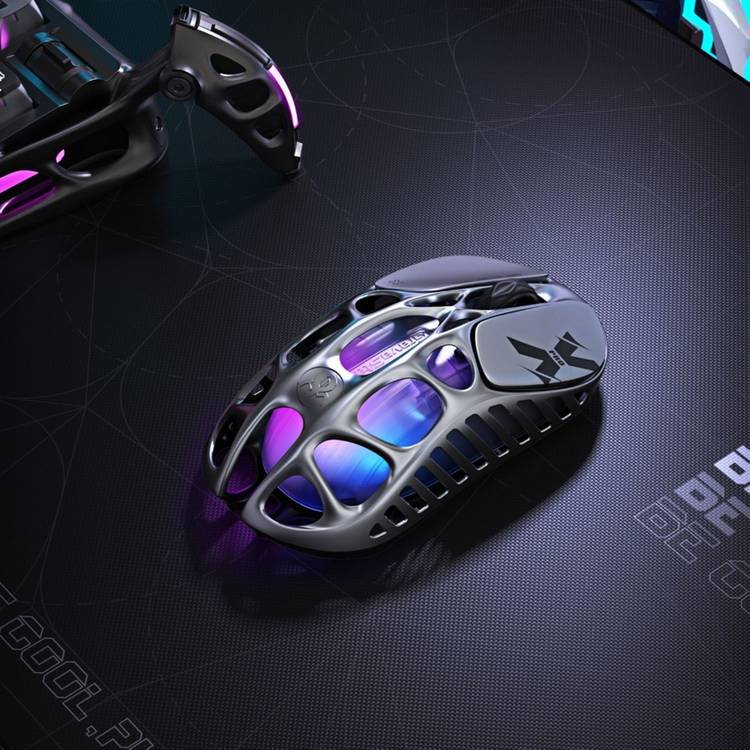 GravaStar Mercury X Pro wireless gaming mouse in silver (British brand)