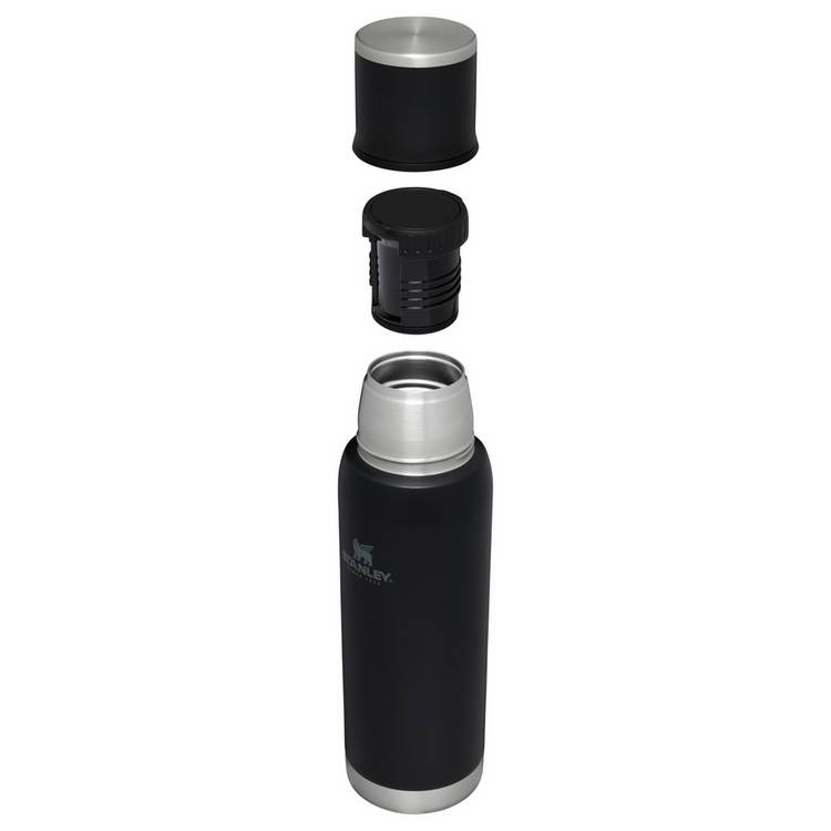 Stanley Adventure To Go Black water bottle 750ml - British product