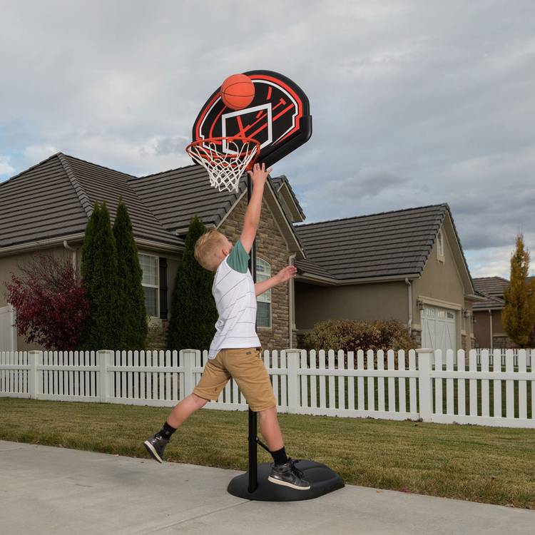 Lifetime youth adjustable basketball hoop (British brand)