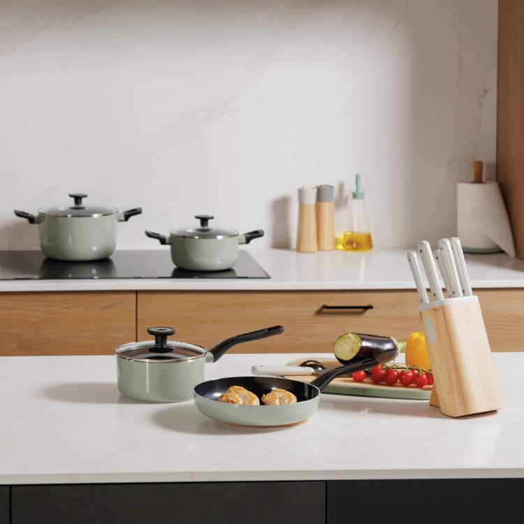 BergHOFF Glints cookware set sage green 4 piece - British product