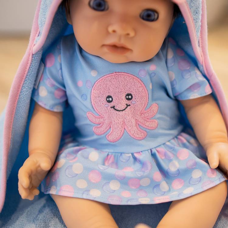 Tiny Treasures baby splash doll playset - British product