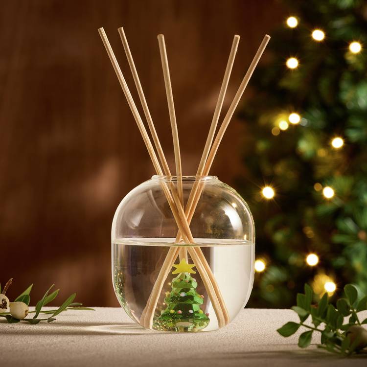 Argos Home Christmas Tree reed diffuser 200ml (British brand)