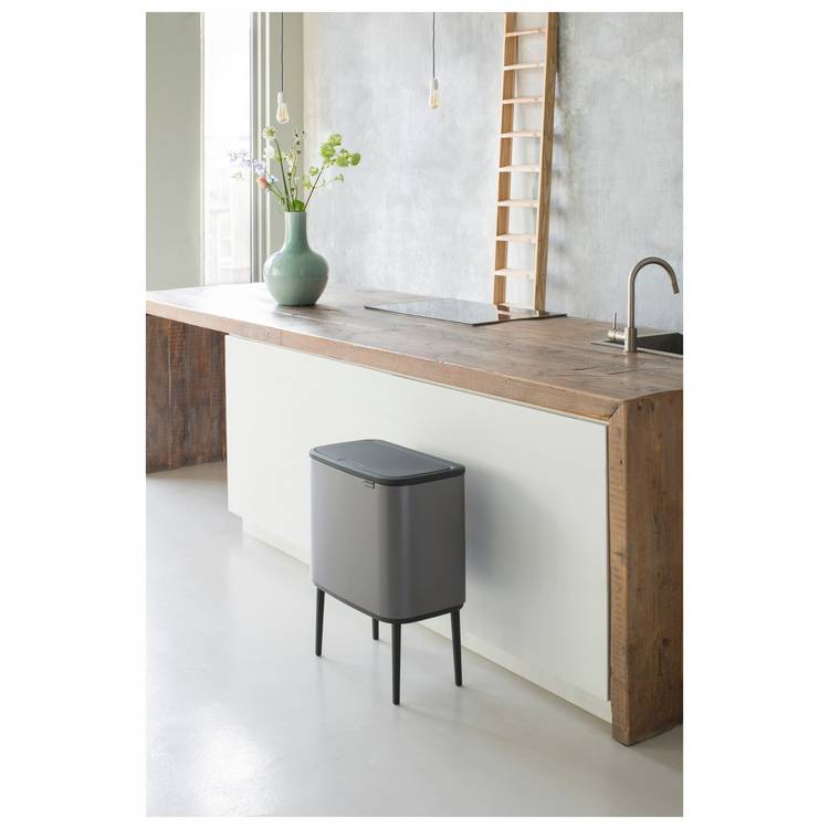 Brabantia touch top bin dark grey 36 litre, UK version