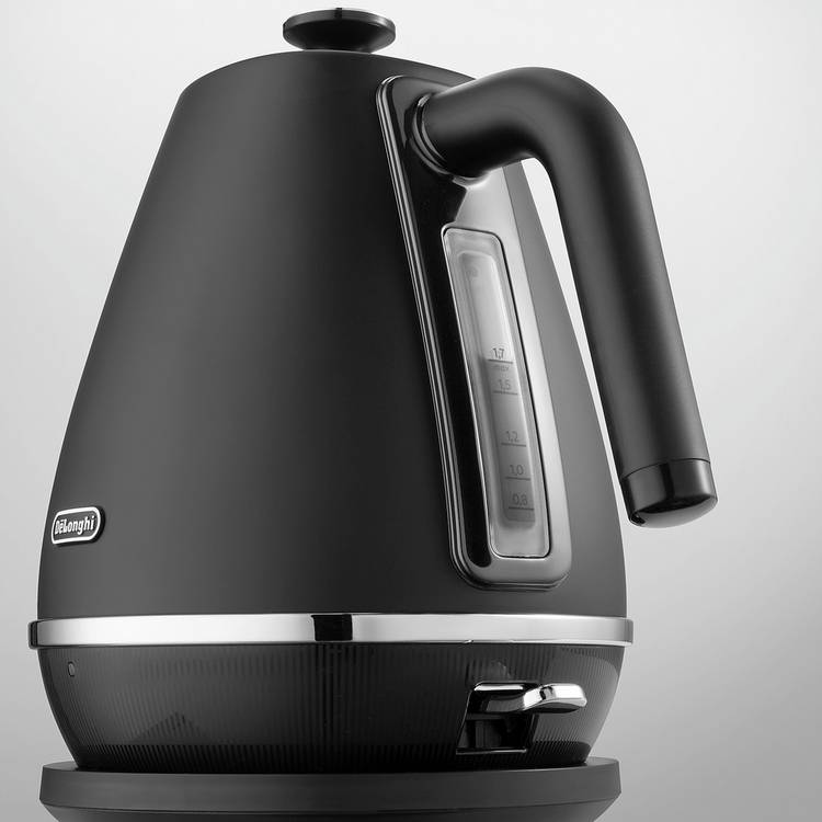De'Longhi Distinta Moments black kettle 1.7 litres, UK version