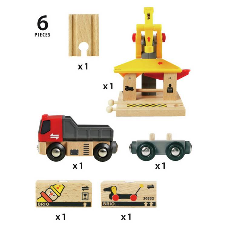 BRIO freight station magnetic cargo loading (British brand)