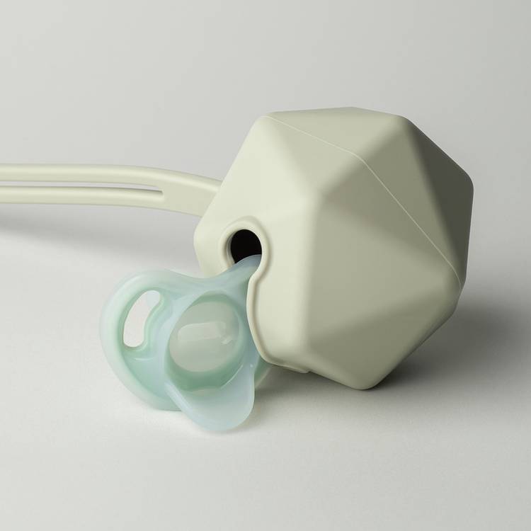 Tommee Tippee green soother gift set, UK version