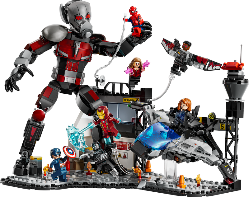 LEGO Captain America Civil War Set 736 Pieces - British product