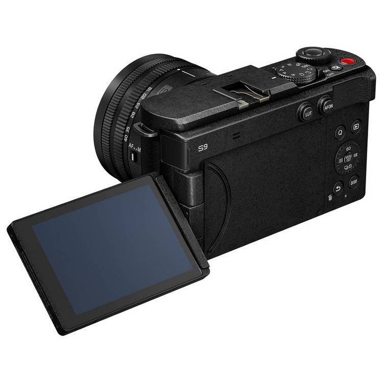Panasonic LUMIX DC-S9 mirrorless camera with 18-40mm lens (British brand)