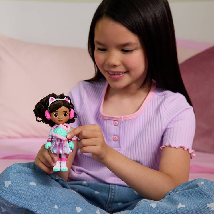 Gabby's Dollhouse doll sweet treat movie outfit 6 inches - British product