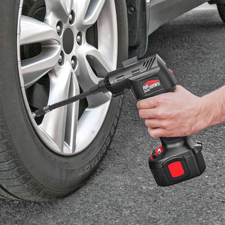 Air Hawk cordless digital tyre inflator - British product