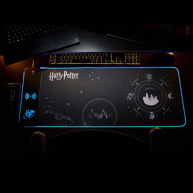 Numskull Harry Potter wireless charging RGB gaming mat 80cm - British product