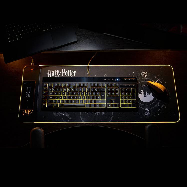 Numskull Harry Potter wireless charging RGB gaming mat 80cm - British product