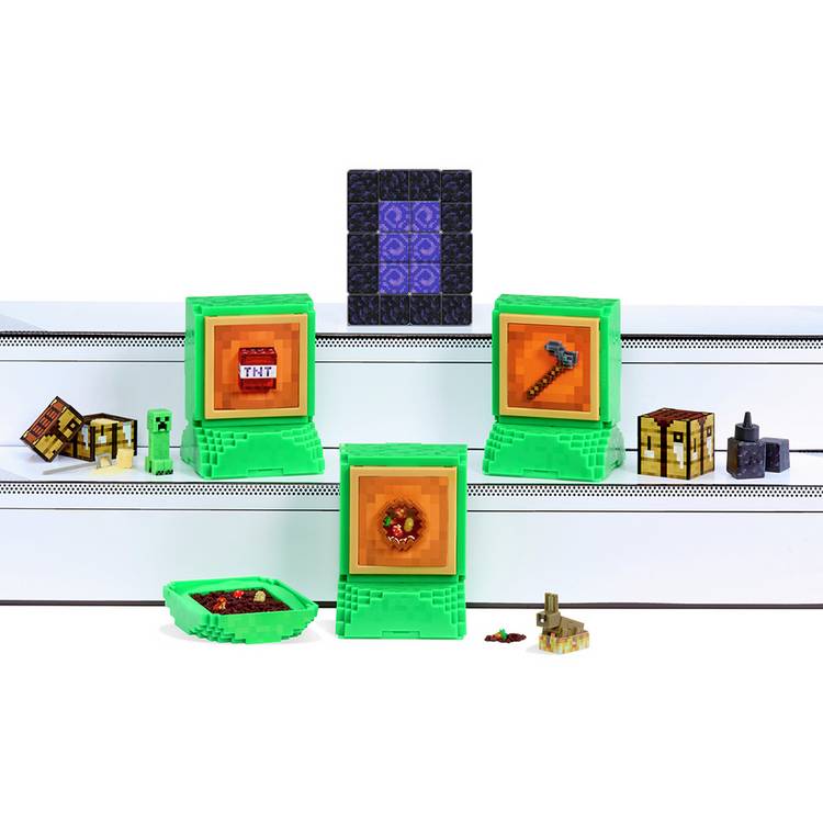 MGA Miniverse Minecraft craft capsule 7.8cm - British product