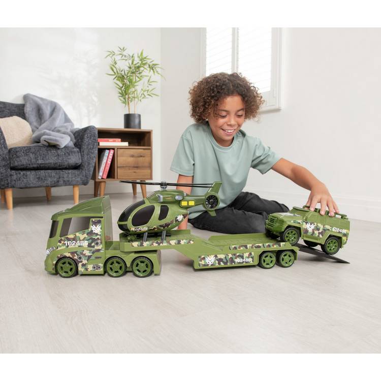 Teamsterz military transporter with helicopter and Humvee (British brand)