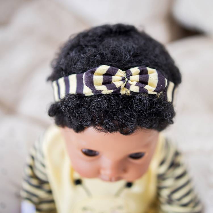 Tiny Treasures doll outfit Buzzy Bee 44cm, imported from the UK