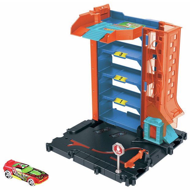 Hot Wheels City Downtown Car Park playset with working lift (British brand)
