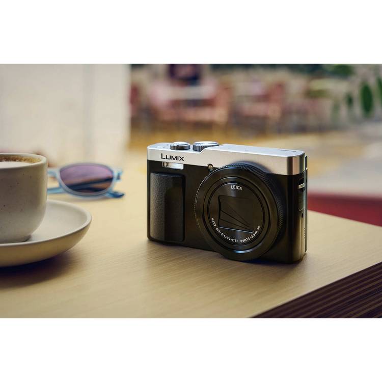 Panasonic Lumix DC-TZ99 compact camera 30x zoom, UK version