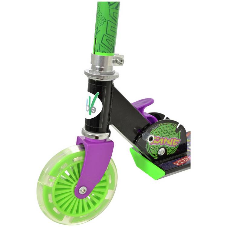 Turtles kids foldable scooter with light up wheels, imported from the UK