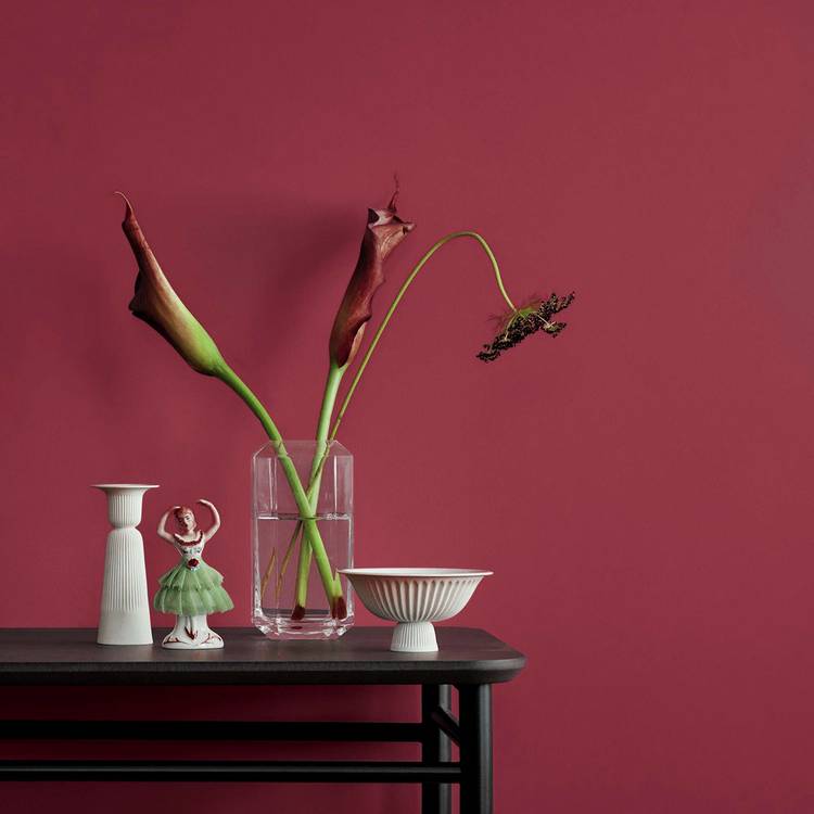 Johnstone's wall paint matt Dusky Berry 2.5L - British product