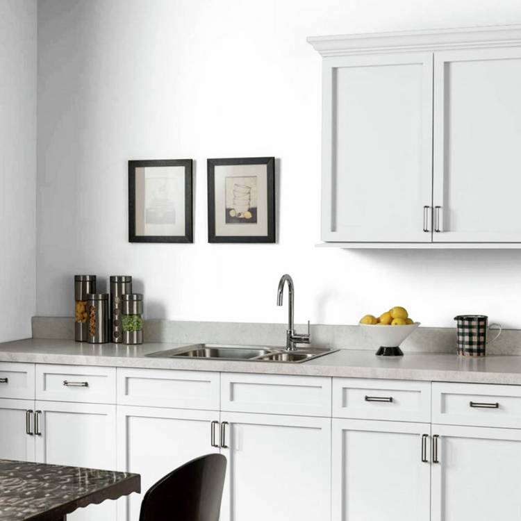 Johnstone's kitchen matt paint brilliant white 2.5L, imported from the UK