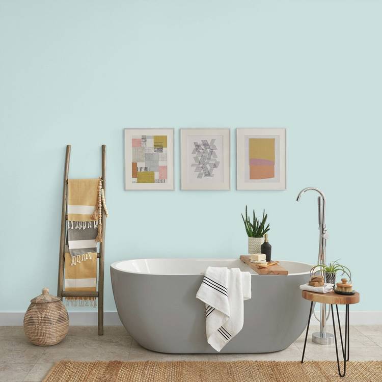 Johnstone's bathroom mid sheen paint Silk Spa 2.5L, UK version