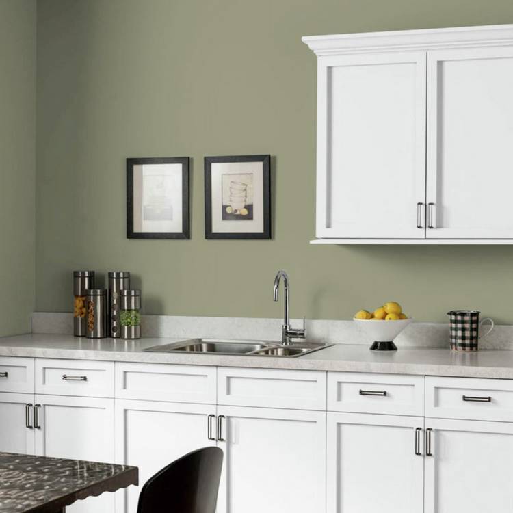 Johnstone's Kitchen Matt Paint Hemlock 2.5L - British product