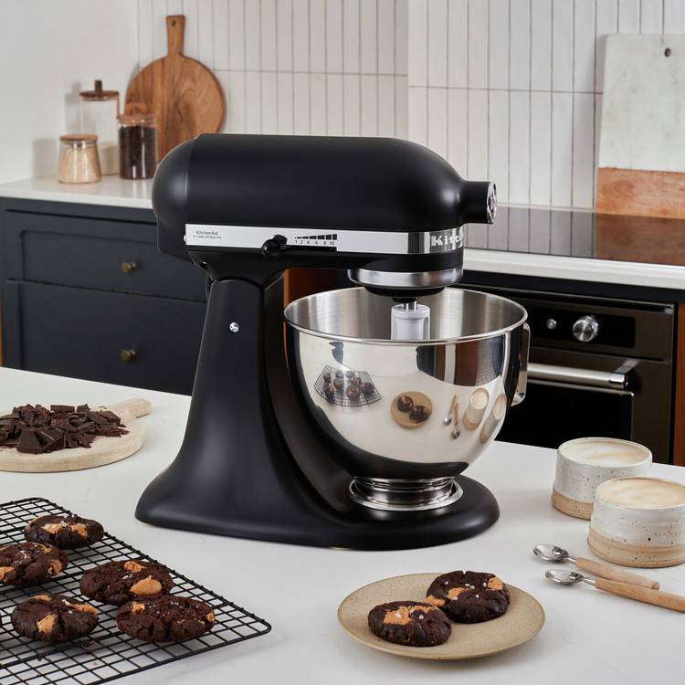 KitchenAid stand mixer black 4.3L (British brand)