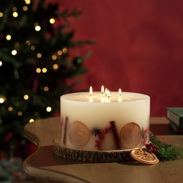 Argos Home multiwick candle Christmas Spice 20cm, imported from the UK