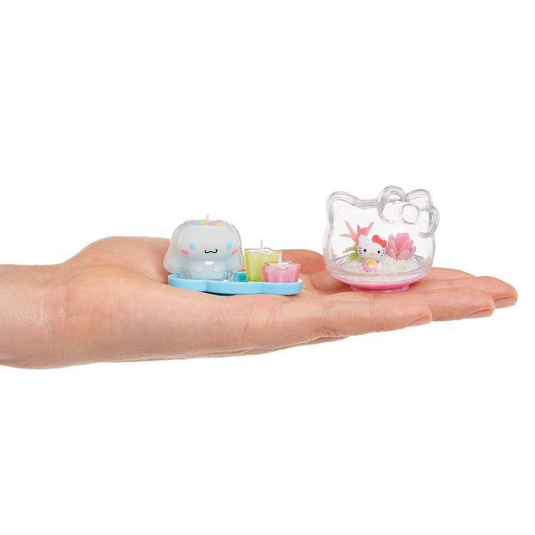 MGA Miniverse Sanrio collectable craft kit assortment, UK version
